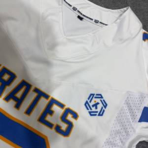 ชุดเสื้อฟุตบอลอเมริกันแบบปรับแต่งได้สำหรับ 12 คน พิมพ์ลายดิจิทัล สีขาว-น้ำเงิน ผ้าตาข่าย ระบายอากาศ แห้งเร็ว ป้องกันแบคทีเรีย - Product Image 4