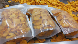 99 โกลด์ ดาต้า ขนมผลไม้แห้งออร์แกนิค ขนุนอบกรอบ รสหวานธรรมชาติ ทำจากวัตถุดิบธรรมชาติ 100% แพ็คของขวัญ นำเข้าจากเวียดนาม 1 กก. - Product Image 6