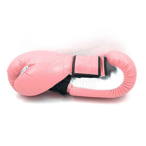 Guantes de Boxeo de Cuero Hechos a Medida - Alta Calidad, Absorción de Humedad, Cierre de Gancho y Bucle, Colores y Tallas Personalizables para Entrenamiento en Gimnasio - Product Image 4