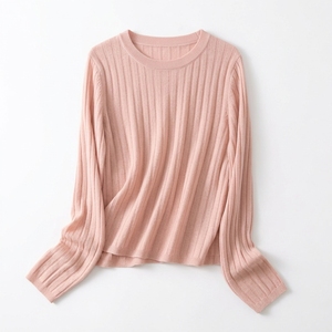 Pull ample en maille à col rond pour femme, idéal pour l'hiver, avec logo personnalisé, vente en gros, fabricant de vêtements - Product Image 3
