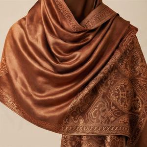 Pañuelos y chales de pashmina con bordado musulmán para mujer, con borlas, estampado floral, suaves, transpirables y a la moda. - Product Image 5