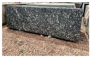 Pierre décorative en granit noir rubis de qualité commerciale avec finition polie lisse pour hôtels, bureaux et maisons - Product Image 4
