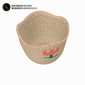 Panier de rangement pliable artisanal en jonc de mer naturel, motif floral vert, capacité personnalisable, style durable - Product Image 6