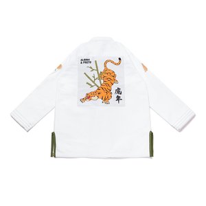 Kimono de Jiu Jitsu Brasileño Estilo Albino Preto Personalizado, Tejido Perlado 100% Algodón 500g, Impresión Serigráfica Elástica para Competición - Product Image 2