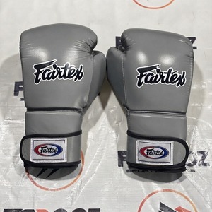 นวมชกมวย Fairtex หนังแท้ สำหรับฝึกซ้อม มวยไทย คิกบ็อกซิ่ง ซ้อมกับกระสอบทราย ออกกำลังกาย - Product Image 4