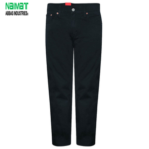 กางเกงยีนส์ผู้ชายสีดำทรงสลิมฟิต คลาสสิค ทรงตรง ผ้าเดนิม ยืดหยุ่น ระบายอากาศได้ดี ผ้าฝ้าย สวมใส่สบายๆ ในชีวิตประจำวัน - Product Image 1