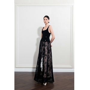 Faldas listas para enviar para mujer, largas, con soporte ODM, SERENE MAXI SKIRT FLORAL MESH LACE, faldas de mujer, falda de cintura alta para mujer - Product Image 5