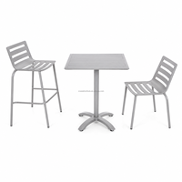 Meubles de restaurant, tables et chaises de haute qualité pour l'extérieur, café, terrasse, lattes en aluminium, bistrot, métal argenté, table résistante aux intempéries