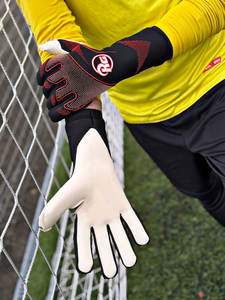 Design moderne, imprimé brossé, haute qualité, zone de perforation 3D, mouvement flexible, latex allemand 5 mm, antidérapant, respirant, pour l'extérieur, vente en gros - Product Image 4