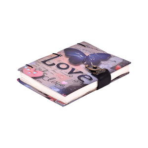 Cuaderno de Papel Hecho a Mano Premium A5 |   Diario Vintage con Diseño de Mariposa y Candado, 100 Páginas, Ecológico, Cuaderno de Regalo - Product Image 1