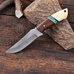 Cuchillo de Hoja Fija de Acero de Damasco Fabricado por OEM/ODM, Mango de Palisandro y Hueso, Funda Cruzada, Espiga Completa, para Caza y Camping - Product Image 3