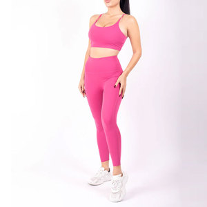 Conjunto de Yoga para Mujer, Ecológico, Transpirable, Cintura Alta, Diseño Sólido, Logotipo Frontal, Talla Personalizada, Ropa Deportiva para Gimnasio y Fitness - Product Image 1