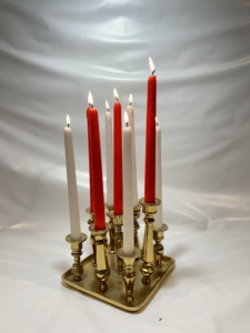 Candelabro de Aluminio Estilo Vintage con Diseño de Diamantes, Metal Texturizado Antiguo, Elegante Estilo Europeo para Bodas, Navidad, Mesa - Product Image 2
