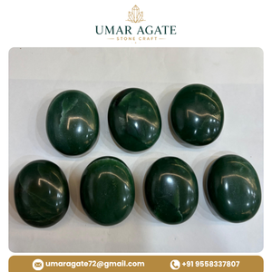 Pierre de jade verte naturelle polie, pierre de palmier, cristal de guérison, vente en gros - Product Image 3