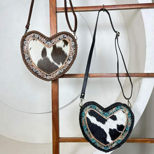 2025 bolso cruzado de cuero de vaca en forma de corazón hecho a mano personalizado diseño Floral con herramientas bolso de hombro de lujo de moda para mujer - Product Image 4