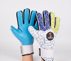 Guantes de Portero Blancos Profesionales Elite, Látex de Contacto de 4 mm, Alto Agarre, Cierre de Gancho y Bucle, Guantes de Fútbol de Última Generación, Personalizables - Product Image 1