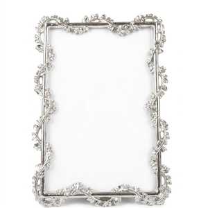 Cadre photo en métal fait main, minimaliste, moderne, pour table, support industriel pour portrait de famille, cadeau de mariage unique - Product Image 1