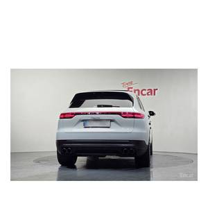 Porsche Cayenne 3.0 2024 con Caja de Cambios Automática, Asientos de Cuero, Cámara Trasera, Volante a la Izquierda, Solo con 38,324 km de Kilometraje - Product Image 4