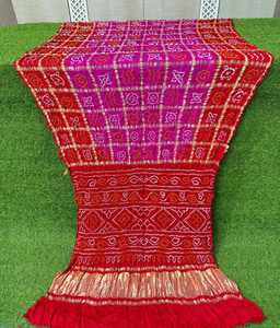 Sari AISHA BANDHEJ de Seda Pura Hecho a Mano con Diseño Bandhani, Tradicional para Bodas y Fiestas, de la India (Rajasthan) - Product Image 5