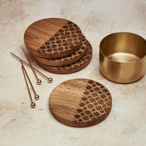 Ensemble de sous-verres carrés en bois écologiques personnalisés, sous-verres en bois de noyer de qualité supérieure, résistants à la chaleur, pour bar, café - Product Image 4