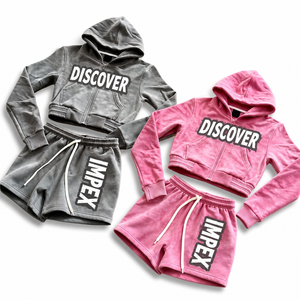 Découvrez la veste zippée en nylon mi-lourde à capuche avec logo réfléchissant personnalisé Discover-Impex, vêtements de sport pour hommes, survêtement streetwear OEM 2 en 1 - Product Image 1