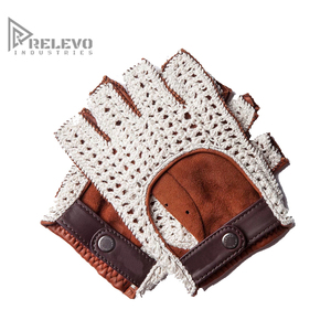 Gants de conduite personnalisés pour hommes en cuir véritable sans doigts, gants de moto perforés à demi-doigts avec boutons-pression et découpe aux jointures - Product Image 4