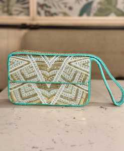Bolso de Hombro Rectangular Bordado a Mano, Color Verde Menta, Diseño con Cuentas Doradas, Artesanía Textil, para Fiestas - Product Image 4
