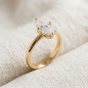 Anillo de Compromiso Solitario de Oro de 14K con Diamante Natural Corte Marquesa Certificado por IGI, Joyería Nupcial de Cuatro Puntas para Aniversario o Boda - Product Image 2