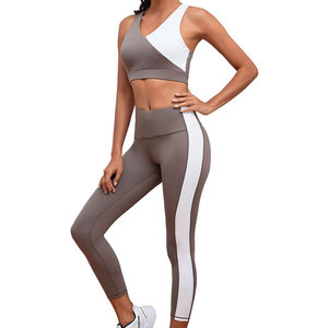 Conjuntos de Yoga para Mujer de Diseño Clásico, Transpirables y Cómodos, Conjuntos de Yoga para Mujer de Estilo Moderno - Product Image 1