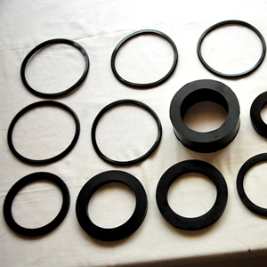 แหวนยาง - Product Image 1