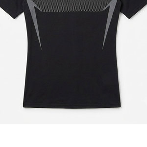 เสื้อรัดกล้ามเนื้อผู้ชายแบบกำหนดเอง แห้งเร็ว สำหรับออกกำลังกาย ฟิตเนส กีฬา เสื้อยืดแขนสั้นไร้ตะเข็บ สำหรับวิ่งและฝึกซ้อม OEM - Product Image 4