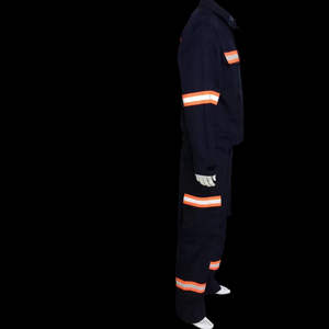 Combinaisons de travail robustes pour hommes, vêtements de sécurité en gros, vêtements de travail industriels chauds avec plusieurs poches pour hommes - Product Image 4