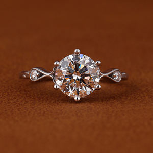 Anillo de Compromiso Clásico de Oro Sólido de 14K con Diamante Cultivado en Laboratorio, Corte Brillante, Engaste de Garras, Certificado IGI, Joyería para Mujer para Toda Ocasión - Product Image 1