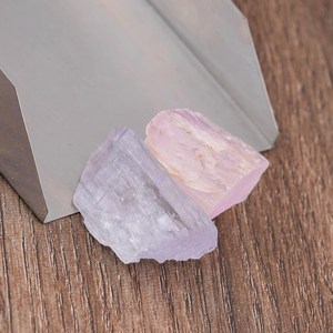 Piedra Preciosa de Kunzita Afgana 100% Natural Minimalista, 18x30MM, 2 Piezas, Cristales Sueltos en Bruto para Joyería - Product Image 5