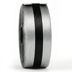 ริบบิ้นซาตินสีเงินดำลายเส้นตรงกลาง ขนาด 25 มม. แบบสองหน้า ผลิตจากโพลีเอสเตอร์ 100% สำหรับห่อของขวัญ ตกแต่ง และงานฝีมือ ขายส่ง - Product Image 2