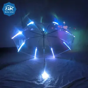 2024 상품 재고 전통적인 작은 하이 퀄리티 포 기능 독특한 투명 Led 샤프트 투명 우산 7 색