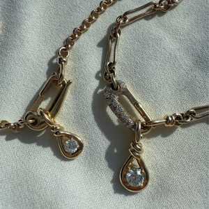 Colgante con Diseño de Nudos y Diamante, Oro Sólido de 14k, Corte Redondo, Moderno, para Usar en Capas, Solitario, Certificado IGI, CVD HPHT, Venta al Por Mayor - Product Image 3