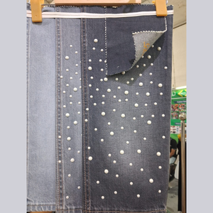 Jeans con remaches, fabricantes de jeans personalizados, denim desgastado, lavado descolorido, jeans cargo, holgados, con remaches y pedrería, jeans para mujer. - Product Image 4