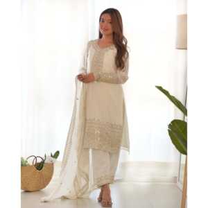 Hermoso Conjunto de Top y Dupatta Talla XS para Fiesta con Bordado - Product Image 3