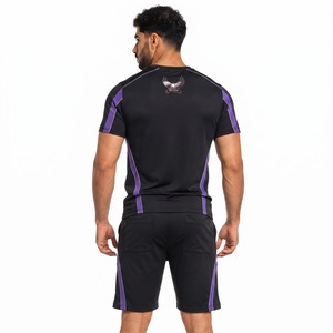 Conjunto Deportivo para Hombre, con Camiseta y Pantalones Cortos Cómodos para Ejercicio, Trotar, Deportes y Uso Casual - Product Image 2