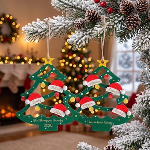 Adorno Navideño de Madera Personalizado con Nombres de Familia Grabados, Decoración Festiva - Product Image 3