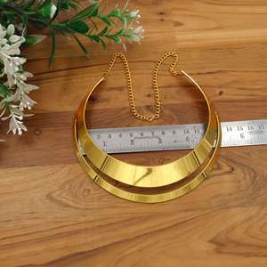 สร้อยคอชั้นสแตนเลสสำหรับผู้หญิง |   สร้อยคอแบบกว้างพร้อมจี้ตกแต่ง |   เครื่องประดับแฟชั่นขายส่ง - Product Image 4