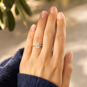 Bague de fiançailles classique en diamant taille émeraude, plaqué or jaune 18 carats, alliance solitaire, bijoux en moissanite pour femme - Product Image 6