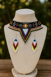 Collier ras du cou et boucles d'oreilles artisanales perlées de style tribal – Bijoux bohèmes pour mariage, anniversaire – Meilleure vente élégante - Product Image 1