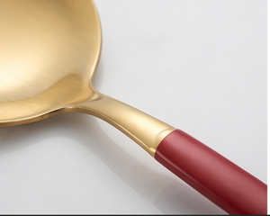Modern Gold Plated Flatware Set With Red Handles Dishwasher Safe Cutlery For Wedding Use And Tabletop Use - Product Image 2