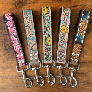 Venta superior de alta calidad de cuero mecanizado a mano mango acolchado de tráfico resistente corto cuero de vaca correa de perro para entrenamiento Control correa de perro - Product Image 3