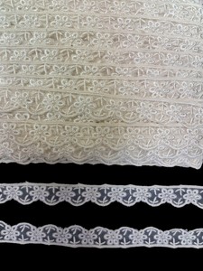 Cinta de encaje floral de organza blanca delicada de calidad premium - Pequeña cinta de bordado de nailon festoneado para prendas - Product Image 5
