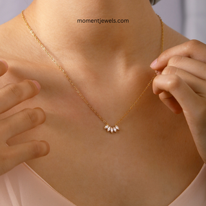 Collier pendentif feuille en zircon plaqué or 18 carats, chaîne délicate pour clavicule, pour femme, cadeau de fête - Product Image 3