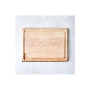 Planche à découper en bois naturel épaisse pour les tâches de découpe intensives, offrant une excellente stabilité et une grande résistance - Product Image 6