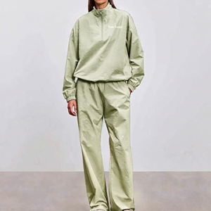 Wholesale Affordable Price Nylon Streetwear <b>Women's</b> Sweatsuit 2 Piece Quater Zipper Jacket & <b>Baggy</b> <b>Jogger</b> Tracksuit - Product Image 4